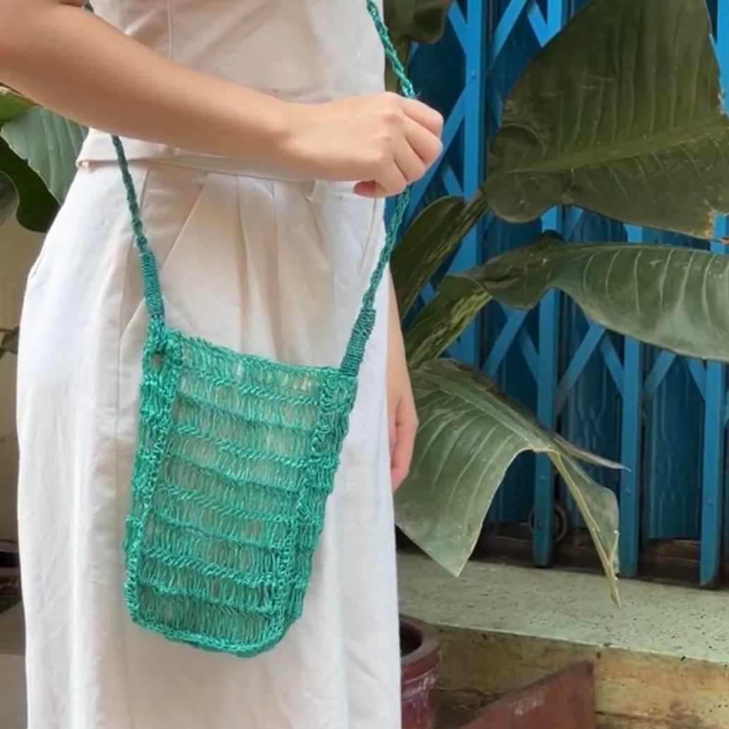 SÁP MÀU - Túi Cói Abaca Đựng Điện Thoại Nhiều Màu Sắc