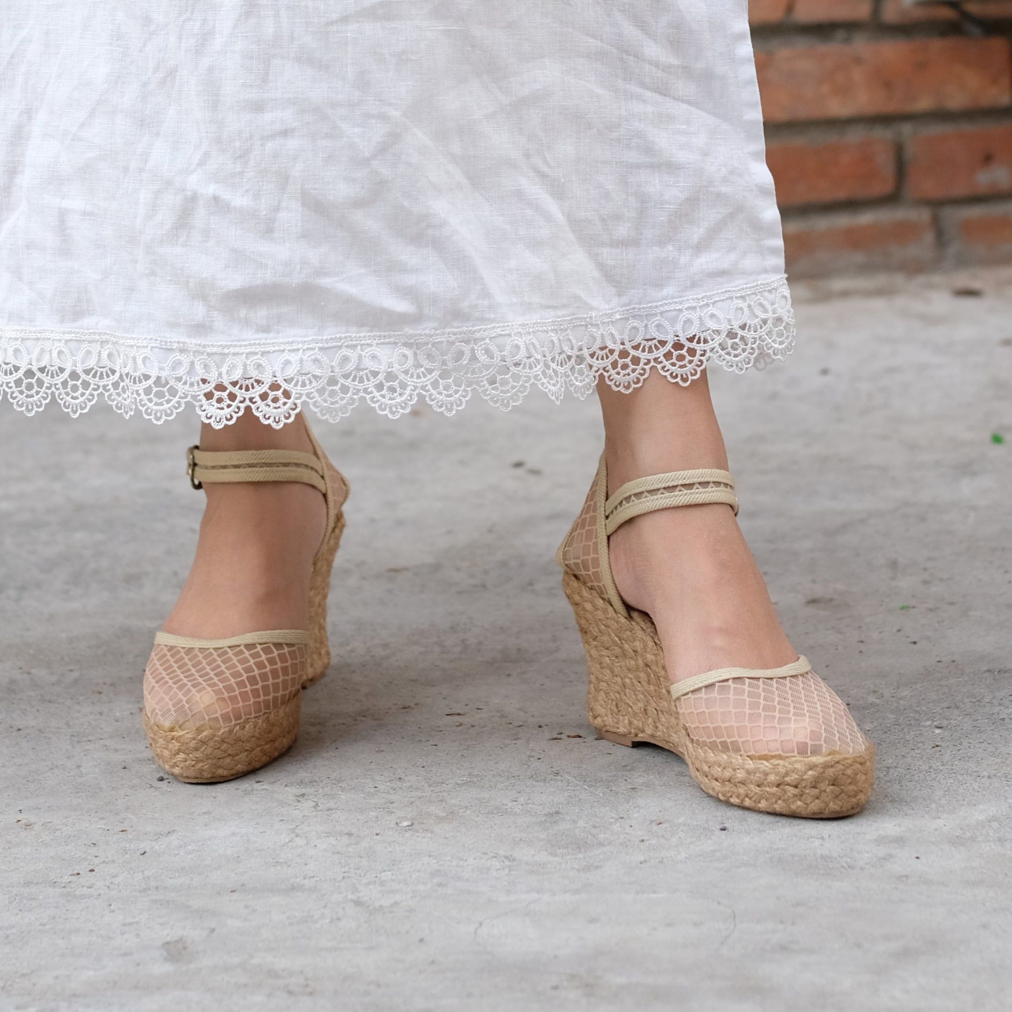 LACE - Cao Gót Kín Mũi Vải Dệt Trong Suốt Gót Mảnh 8cm