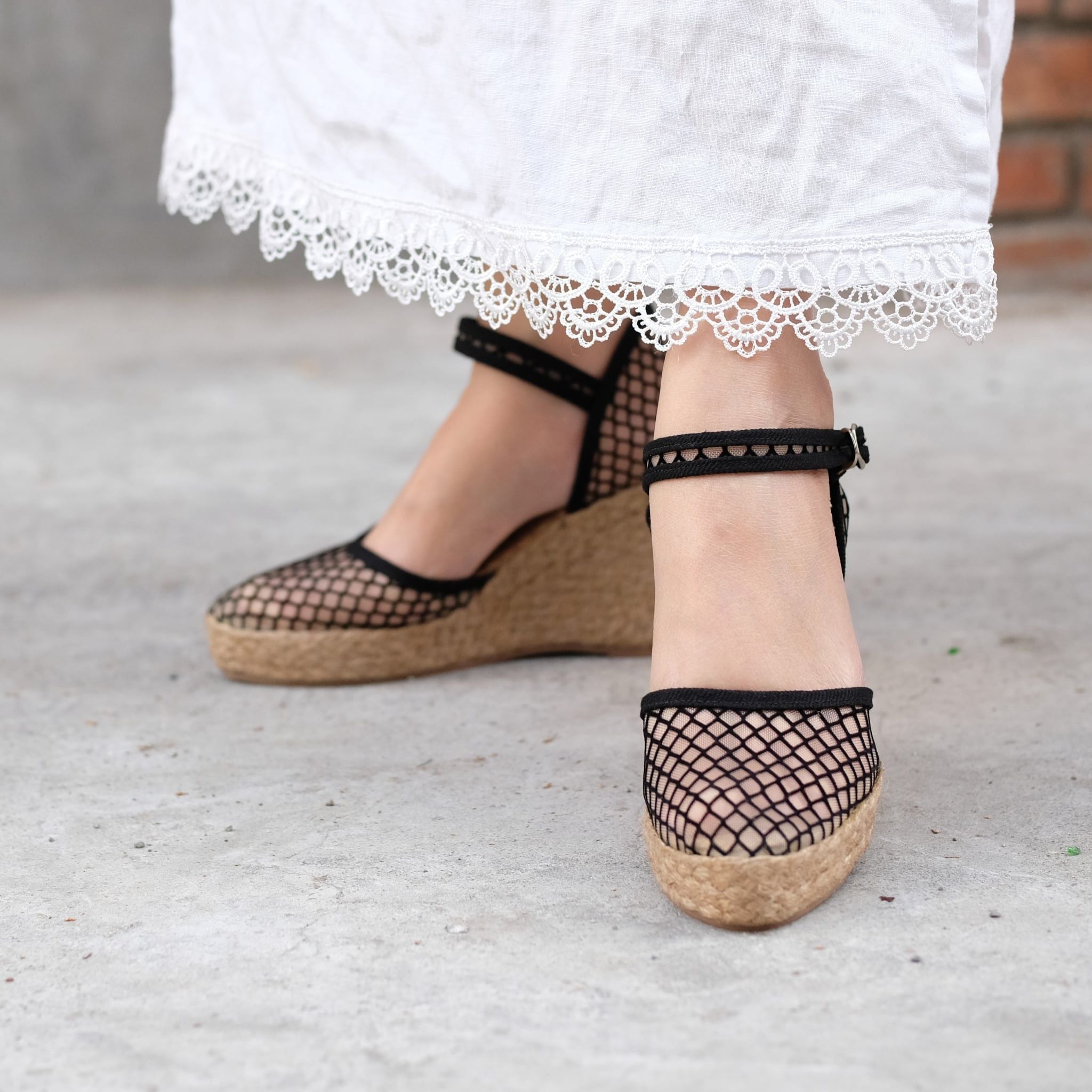 LACE - Cao Gót Kín Mũi Vải Dệt Trong Suốt Gót Mảnh 8cm