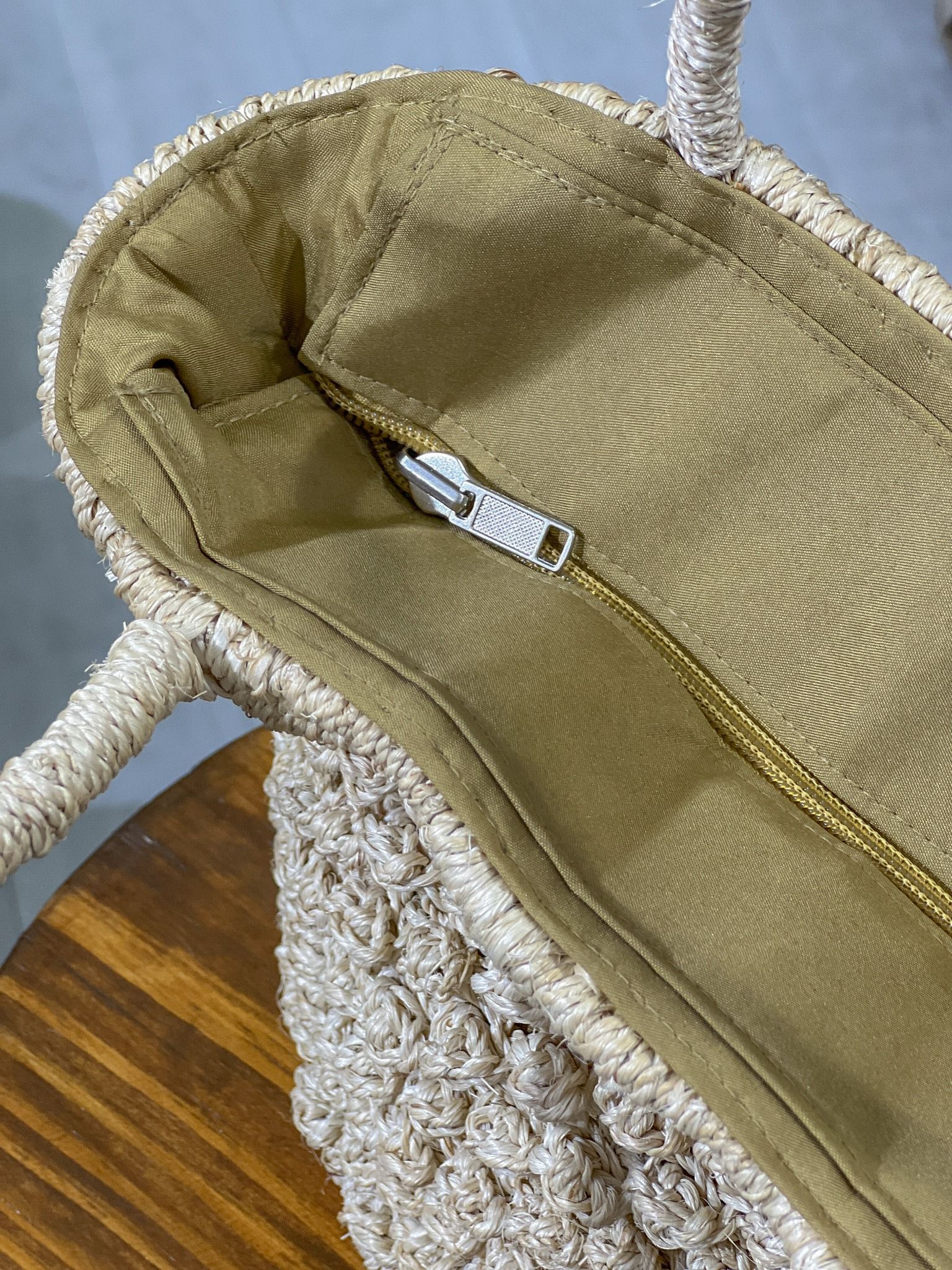 Túi Cói Abaca Hình Thang Thắt Nút - TRÂN CHÂU