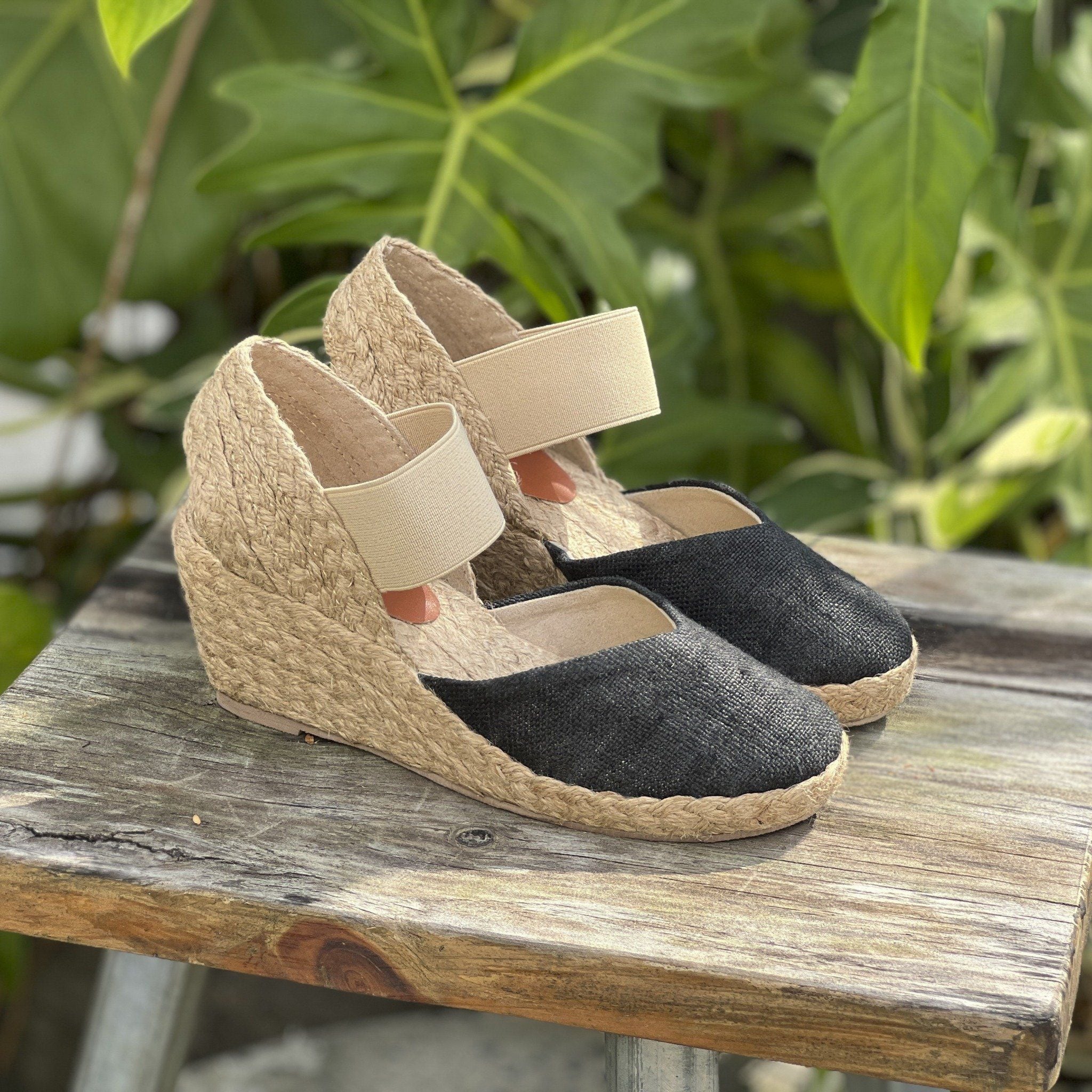 MỘC BÌNH - Đế Xuồng Cói Phối Vải Hemp Kín Mũi Quai Thun 6cm