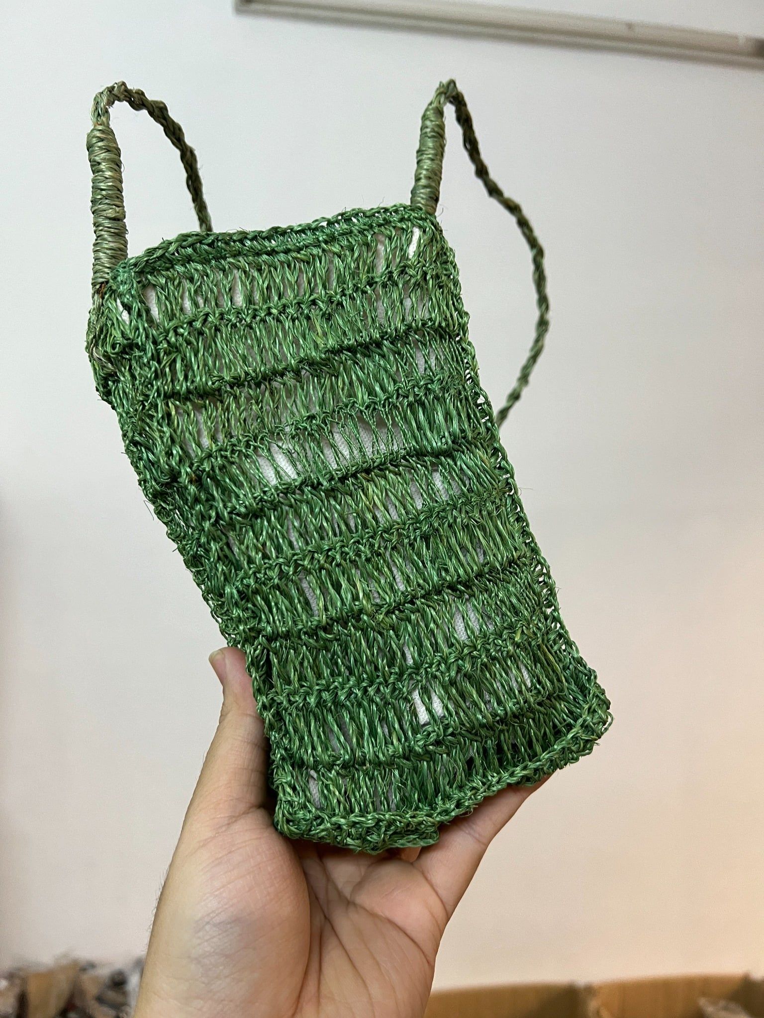 Túi Cói Abaca Đựng Điện Thoại Nhiều Màu Sắc - SÁP MÀU