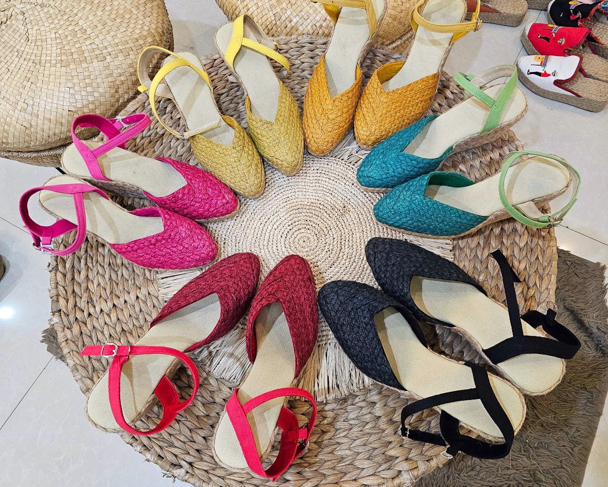 RUBY - Giày Sục Thuần Cói Kín Mũi Quai Gài Đế Xuồng 8cm