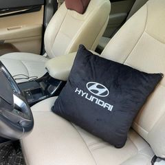 Gối và chăn (mền) 2 trong 1 (logo HYUNDAI) - Sử dụng làm tựa lưng, chăn đắp văn phòng hoặc ô tô tiện dụng