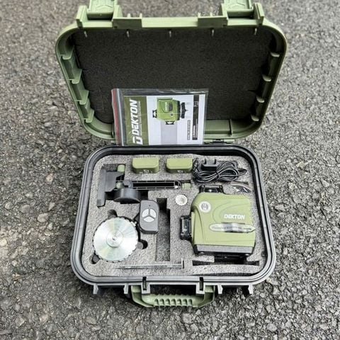 Máy cân bằng Laser 5 tia Dekton DK - LS 0505 XPRO