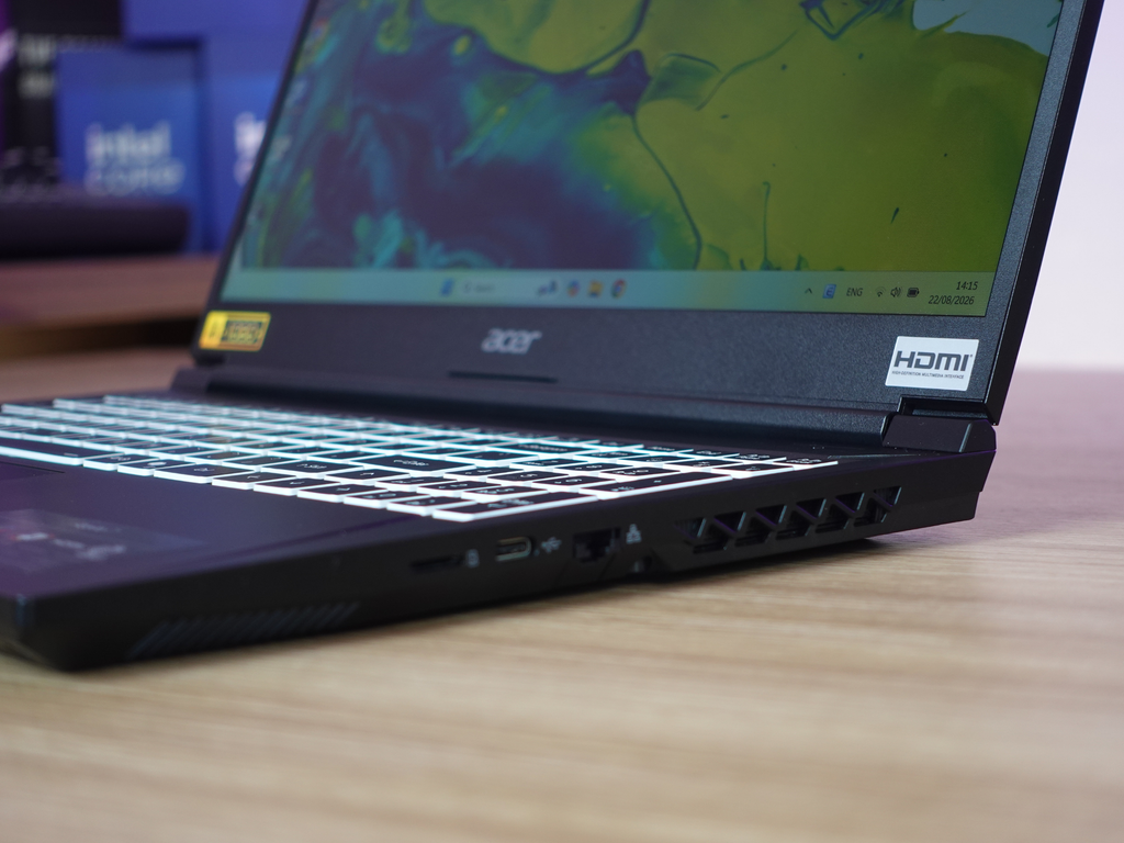 Laptop Acer Aspire 7 A715-59G-57TU (Core i5-12450H, Ram 16GB, SSD 512GB, RTX 3050 6GB, 15.6 inch FHD, Win 11, Titanium Black)