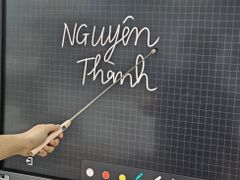 Bút điều khiển trình chiếu đa năng SZ82