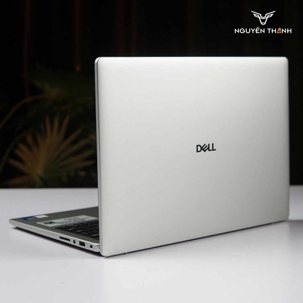 Laptop Dell Pro 14 Essential PV14250 (Core 5 120U, 8GB RAM, 512GB SSD, 14 inch FHD+, Window 11Pro, Platinium Silver)