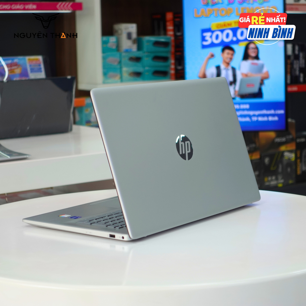 Laptop HP 17-cn4065cl (Intel Core 7 150U, 16GB RAM, 1TB SSD, 17.3