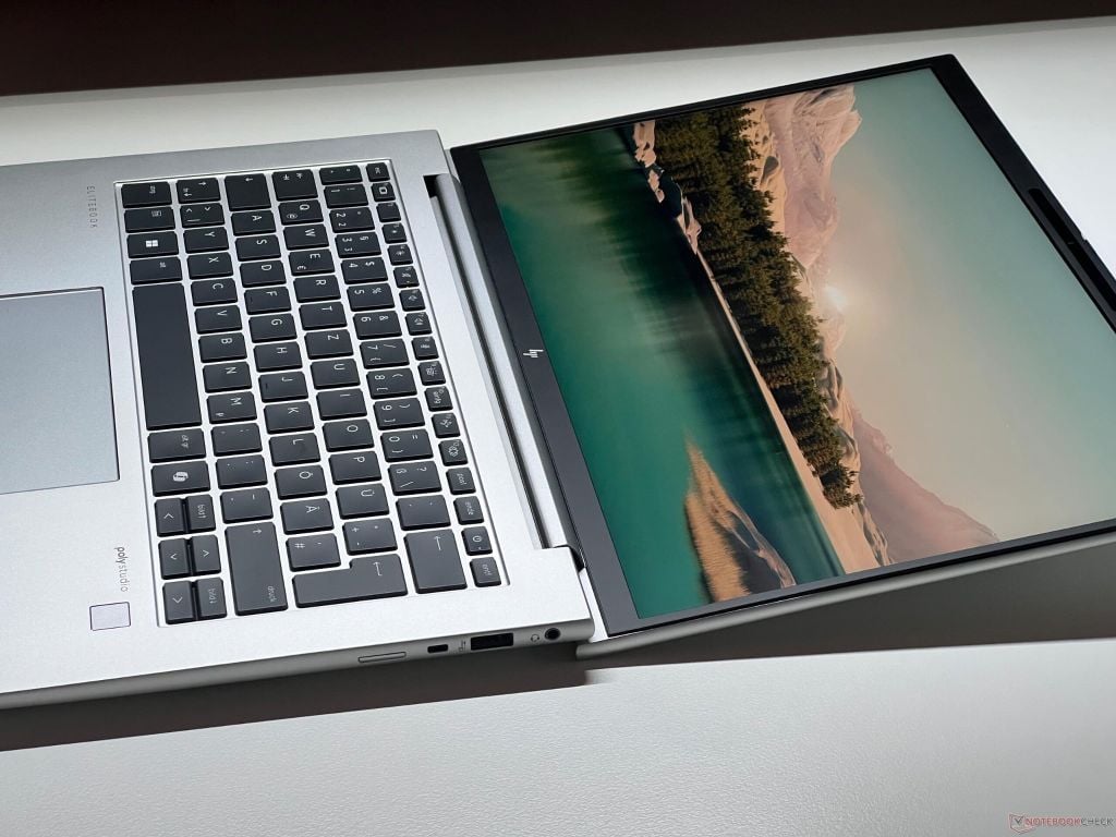 Laptop HP EliteBook 840 G11 (Intel Core Ultra 7 165U, 16GB RAM, 512GB SSD, 14 inch WUXGA, Win 11, Silver)