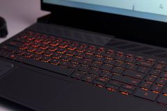 Laptop Dell G15 5530 (Intel Core i5-13450HX, 16GB RAM, 512GB SSD, RTX 3050 6GB, 15.6