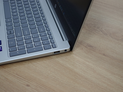 Laptop HP 15-fd1060TU 9Z2X8PA (Intel Core Ultra 7-155H | 16GB | 512GB | Intel Arc | 15.6 inch FHD | Win 11 | Bạc)