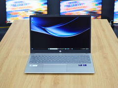 Laptop HP 15-fd1060TU 9Z2X8PA (Intel Core Ultra 7-155H | 16GB | 512GB | Intel Arc | 15.6 inch FHD | Win 11 | Bạc)