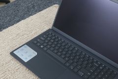 Laptop Dell Inspirion 15 DC15255 ( Ryzen 5 7520U, 8GB RAM, 512GB SSD, Radeon™ 610M, 15.6