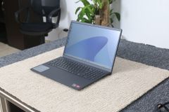 Laptop Dell Inspirion 15 DC15255 ( Ryzen 5 7520U, 8GB RAM, 512GB SSD, Radeon™ 610M, 15.6