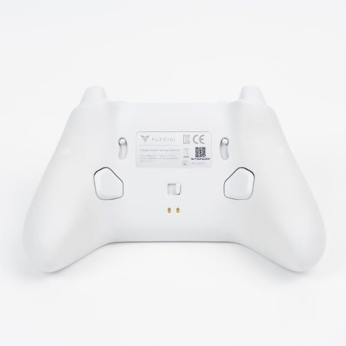 Tay cầm chơi game FLYDIGI Direwolf 4 – Wireless Gaming Controller