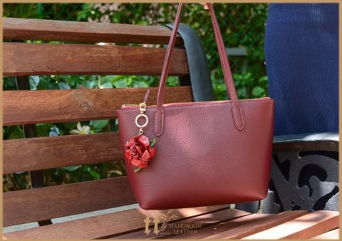 Medium Tote