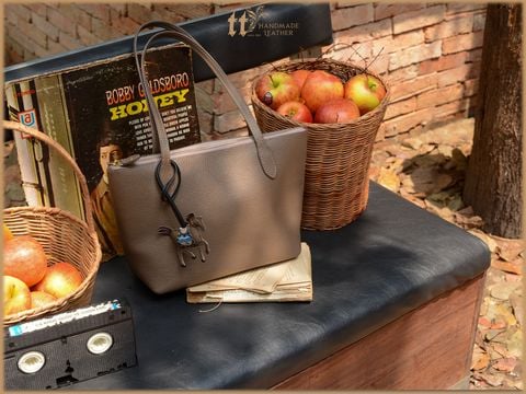 Túi Medium Tote