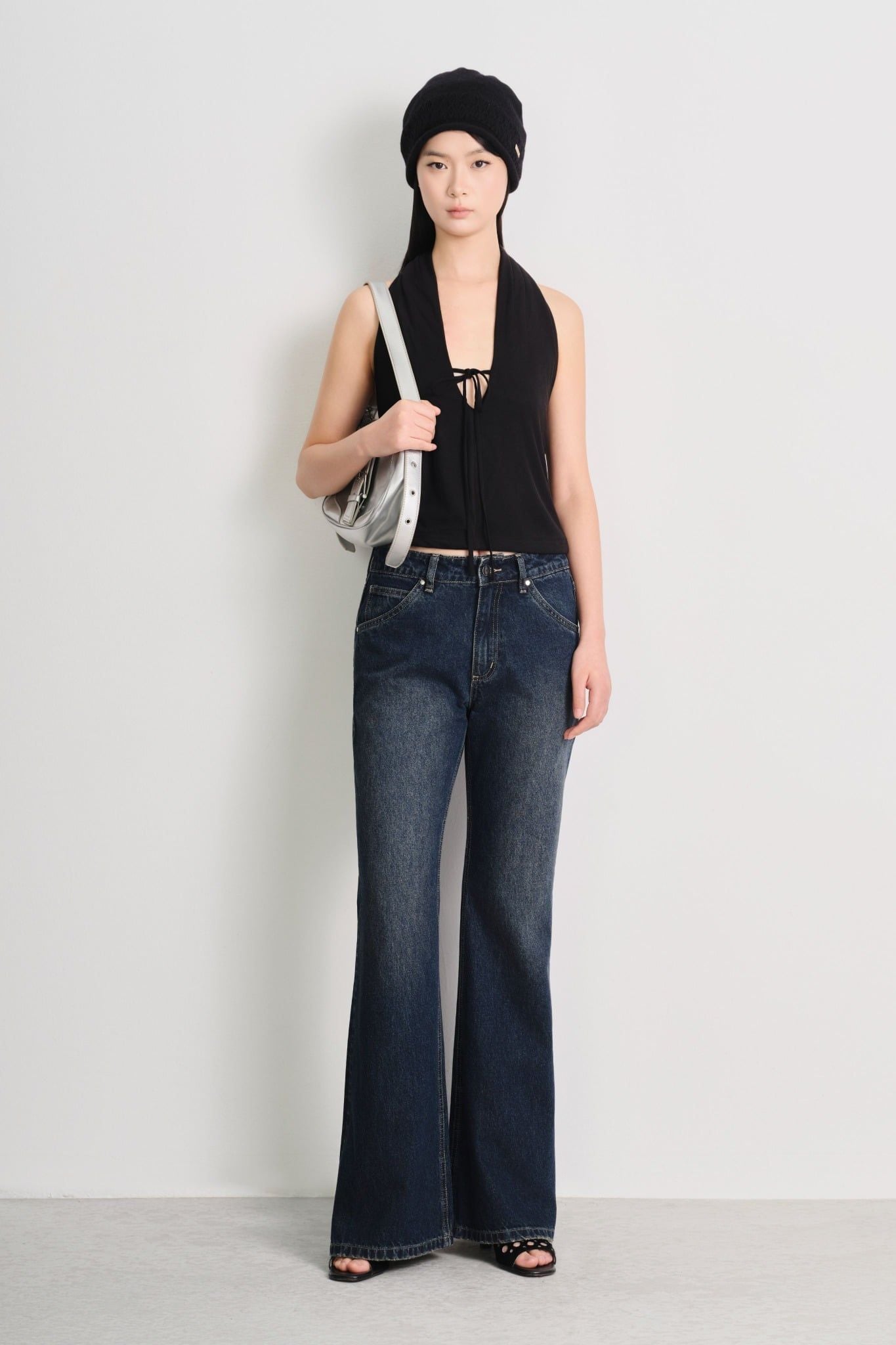  Áo kiểu - Tie-Font Halter Top - Black - LIBÉ 7620 