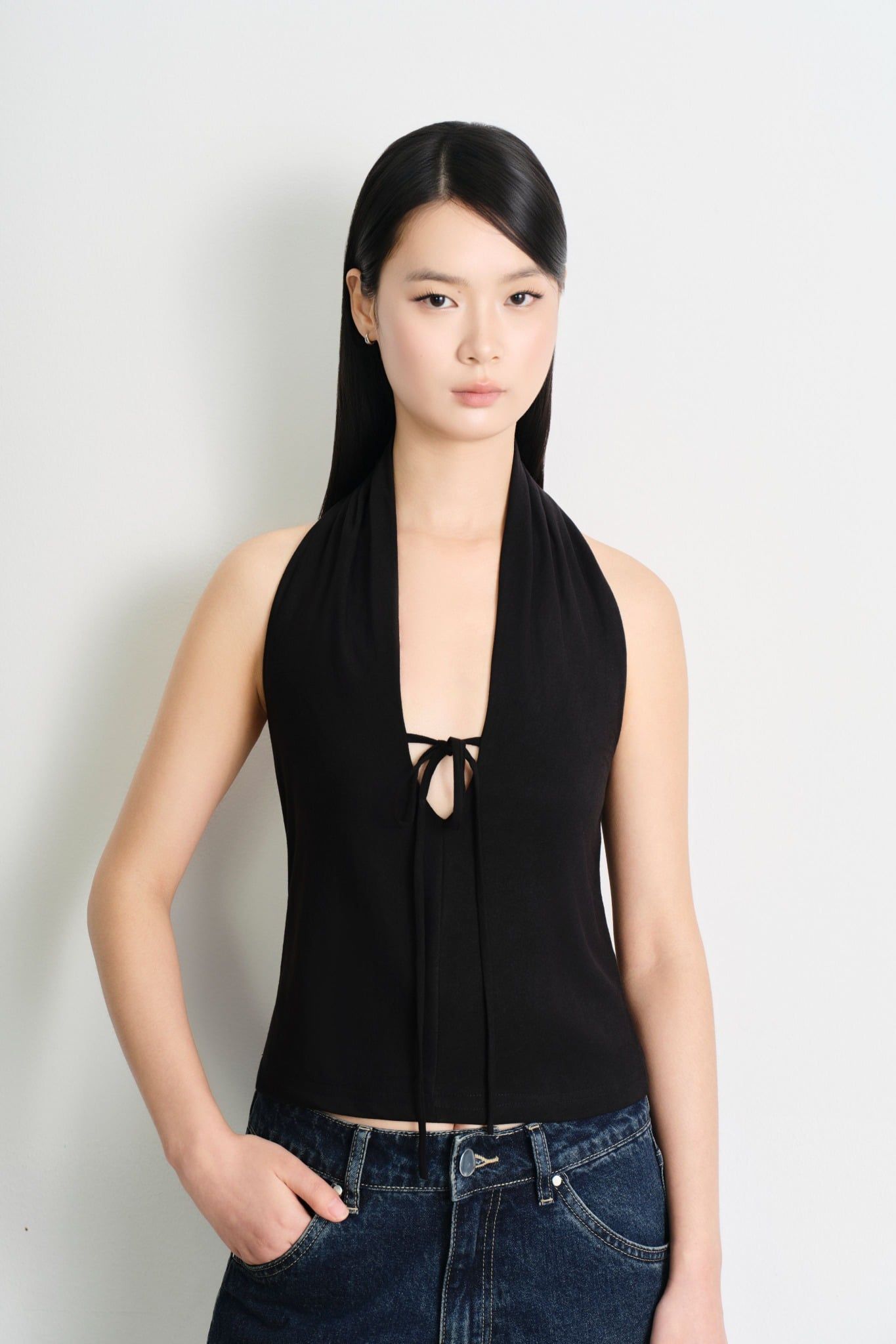  Áo kiểu - Tie-Font Halter Top - Black - LIBÉ 7620 