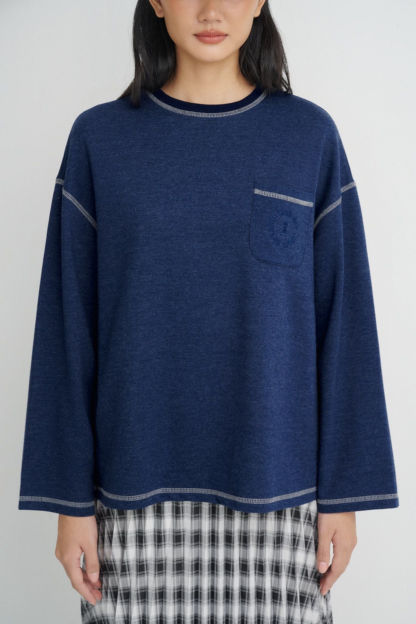 Navy Long Sleeve T-shirt 