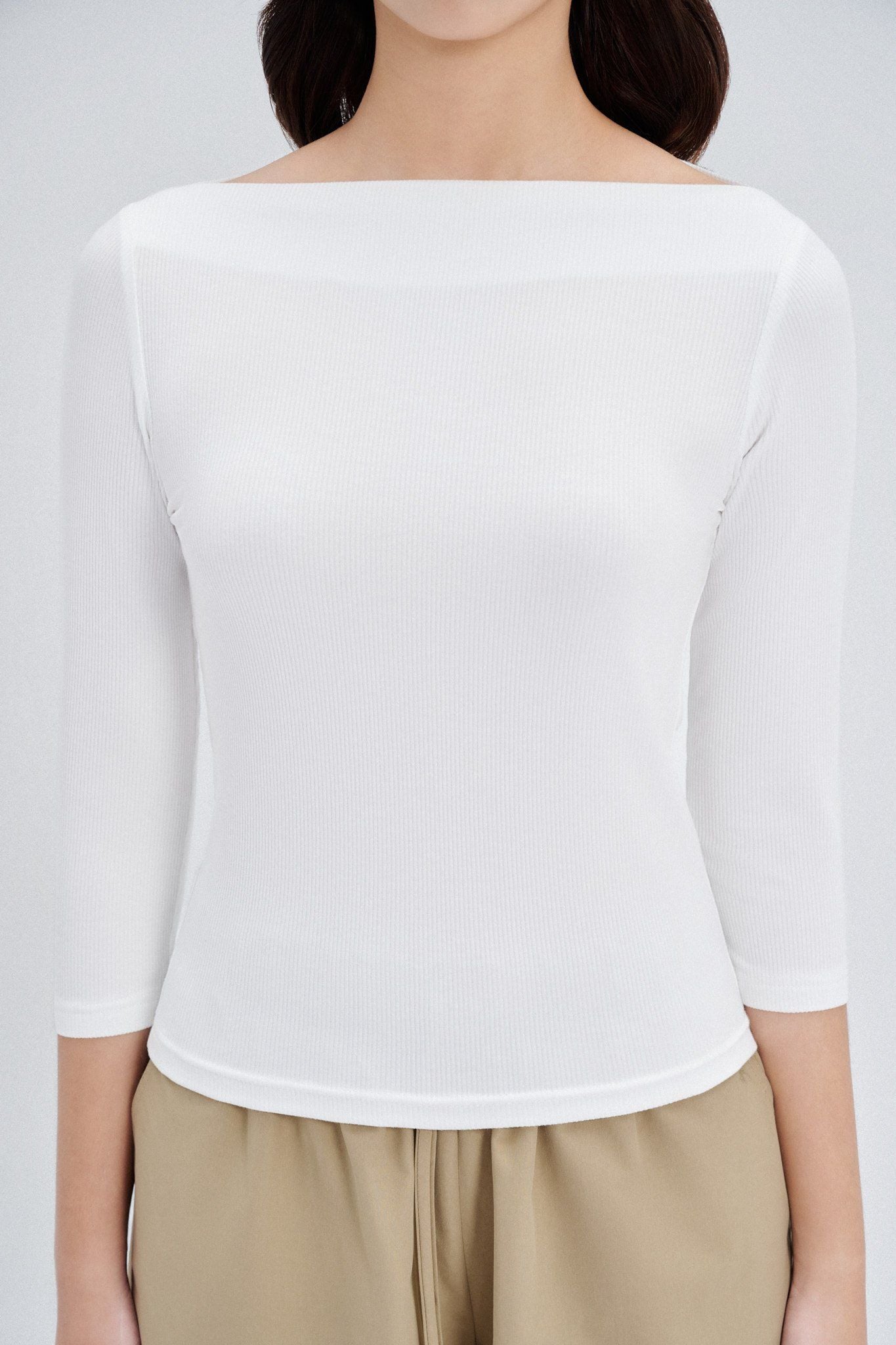  White Boat Neck Top 
