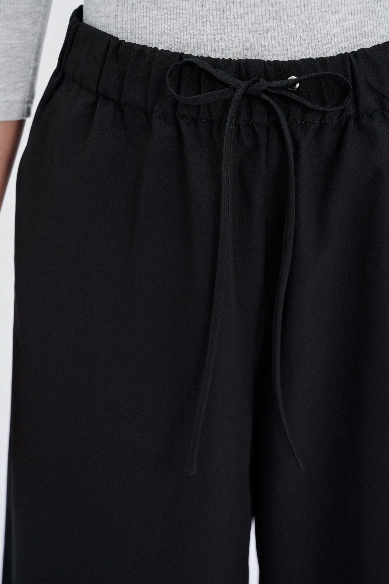  Black Parachute Trousers 