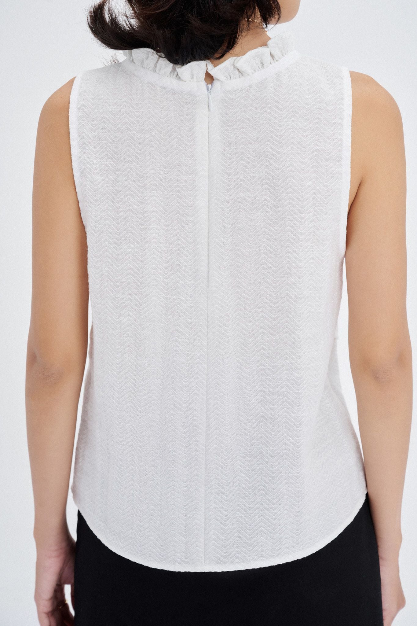  Áo kiểu - Sleeveless Overlap Top - LIBÉ 7390 