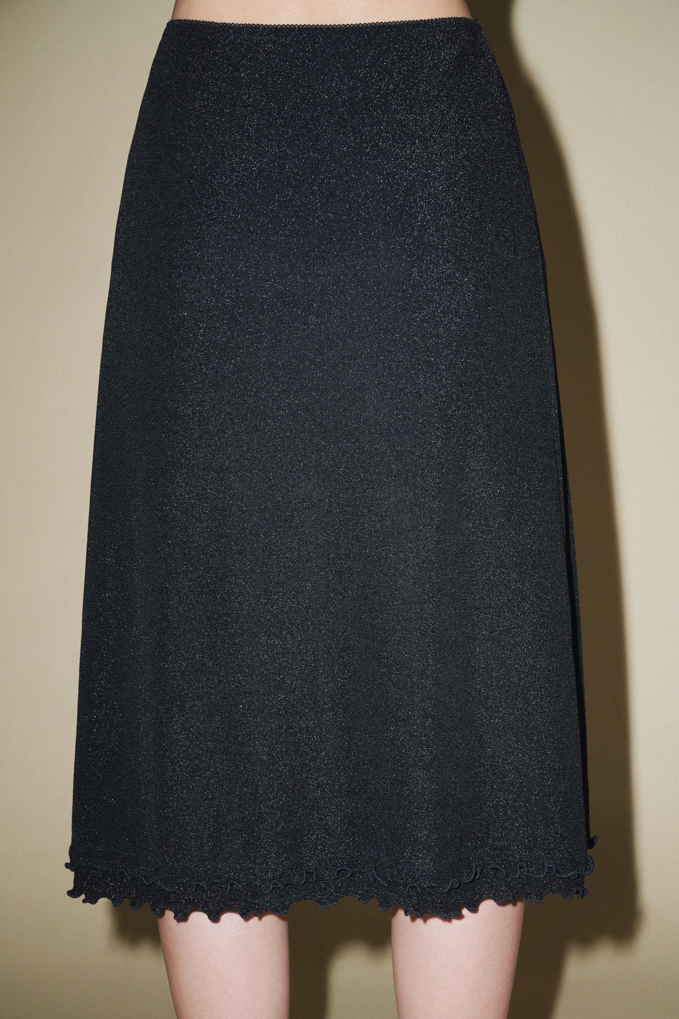  Black Gilter Mid-length Skirt 