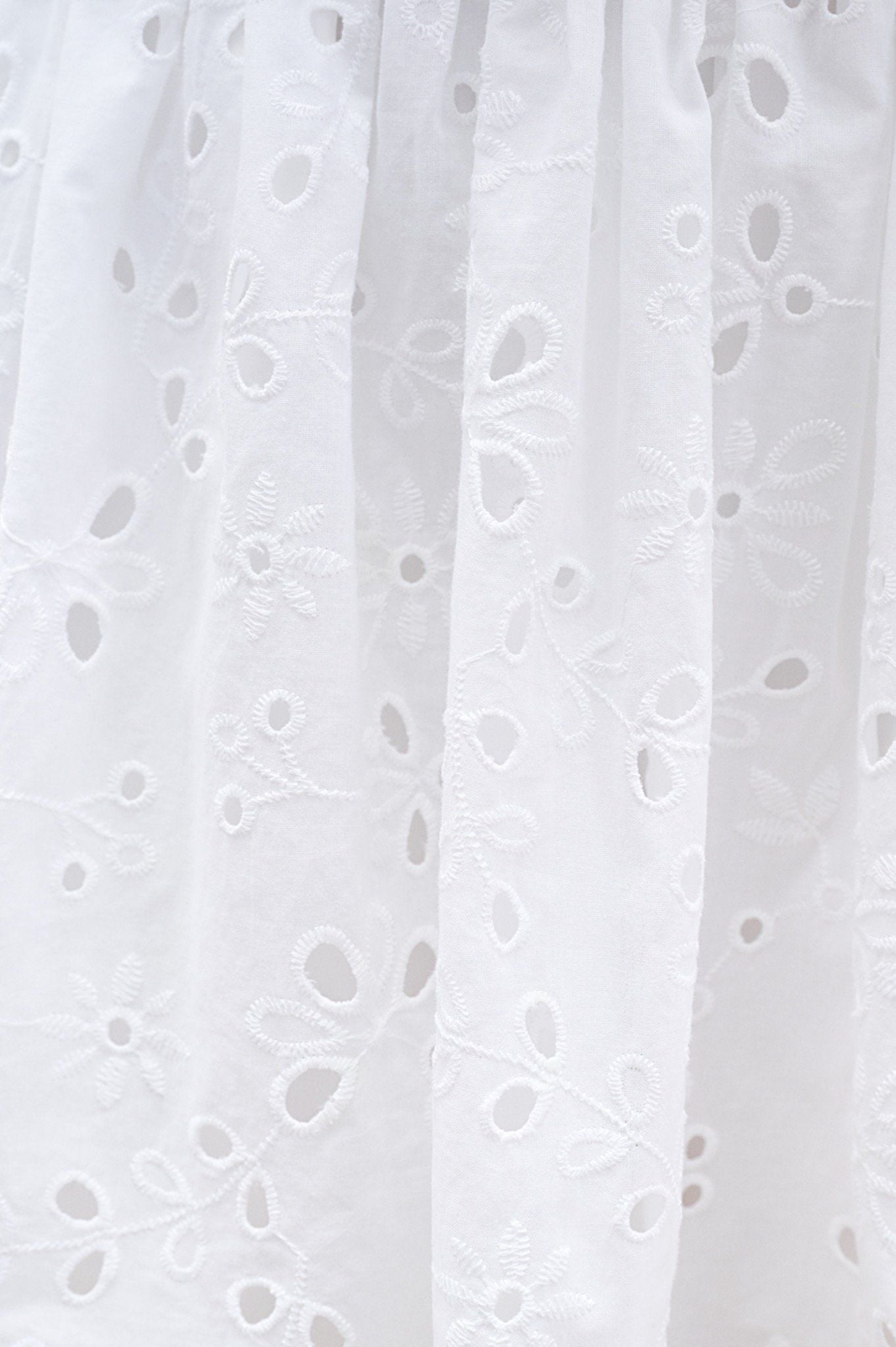  White Embroidered Mini Skirt 