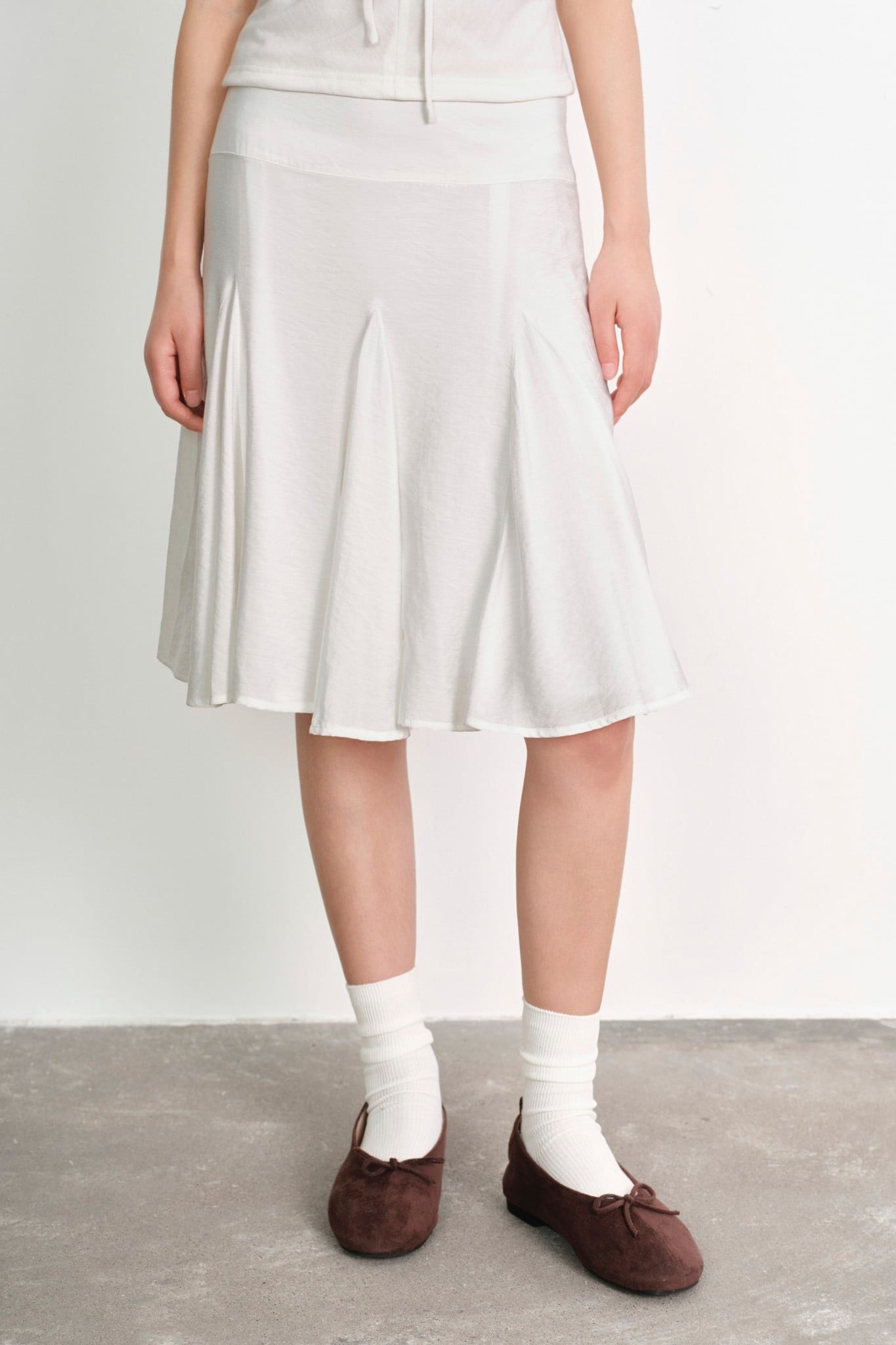  Flow Line Skirt 
