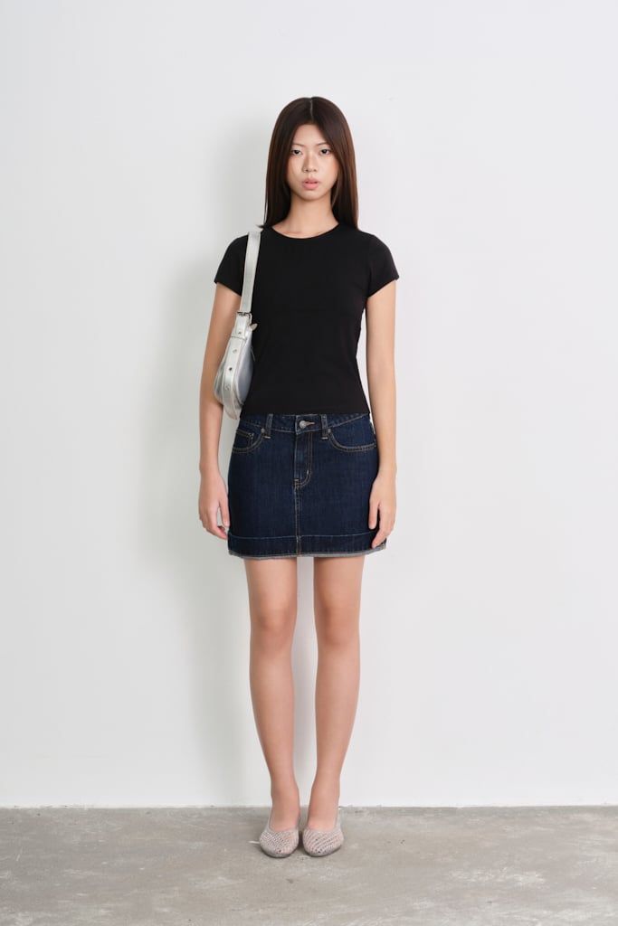  Black Fitted T-shirt 