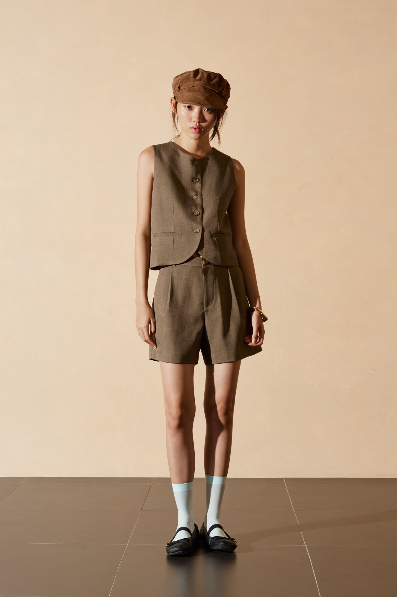  Brown Regular Fit Gilet Top 