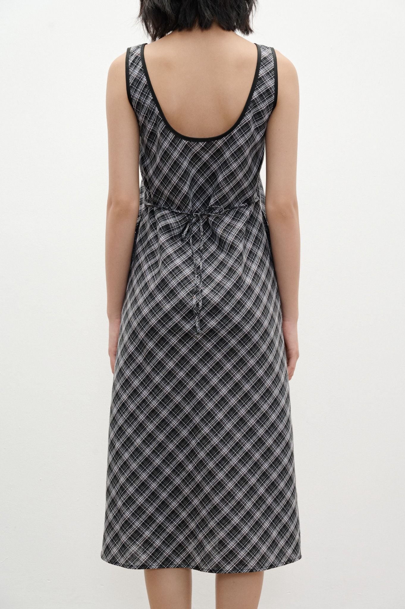  Đầm lửng - Plaid Open Back Midi Dress - LIBÉ 7267 