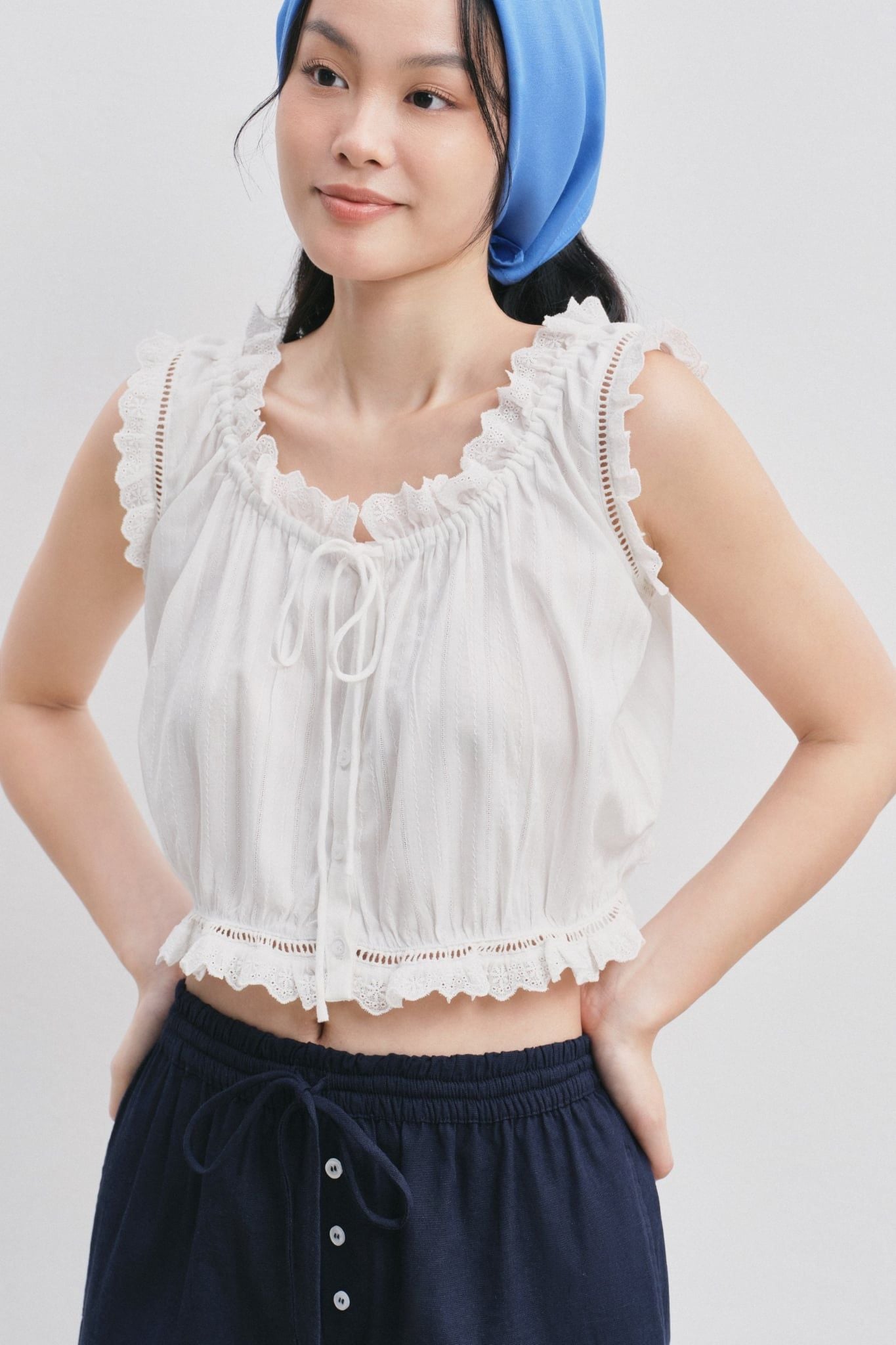  Áo kiểu lửng - Gathered Neck Crop Top - LIBÉ 7785 