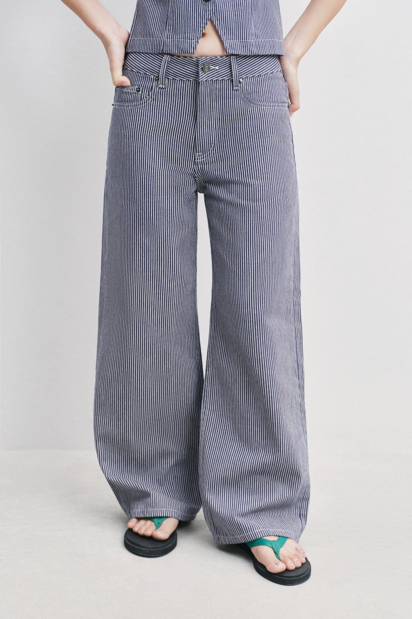 Quần Jeans ống thẳng - Straight Leg Jeans - LIBÉ 7817 