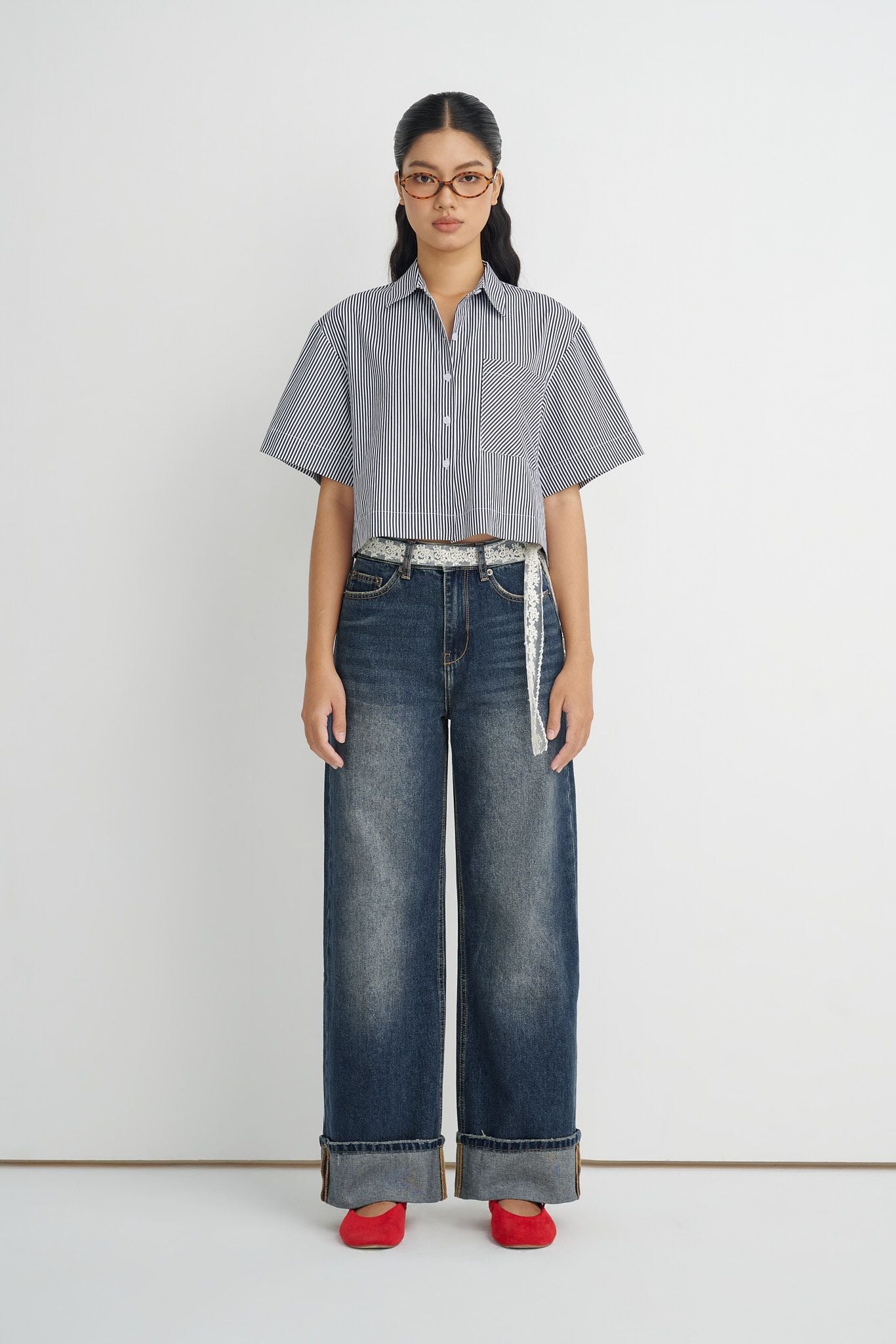  Striped Oversized Crop Shirt 