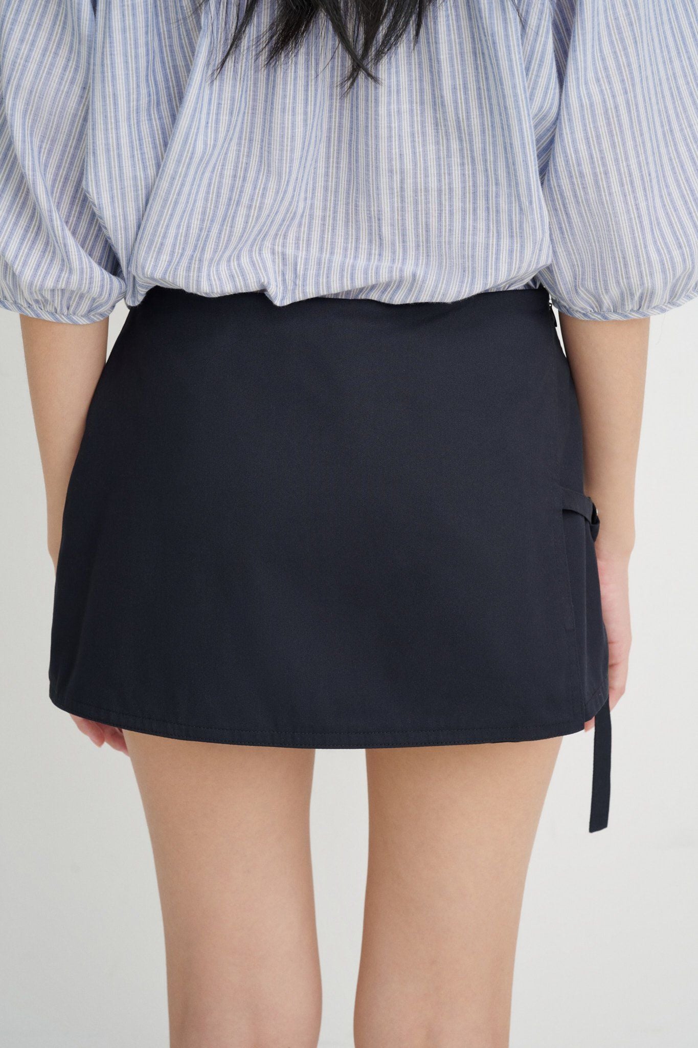  Navy Khaki Skorts 