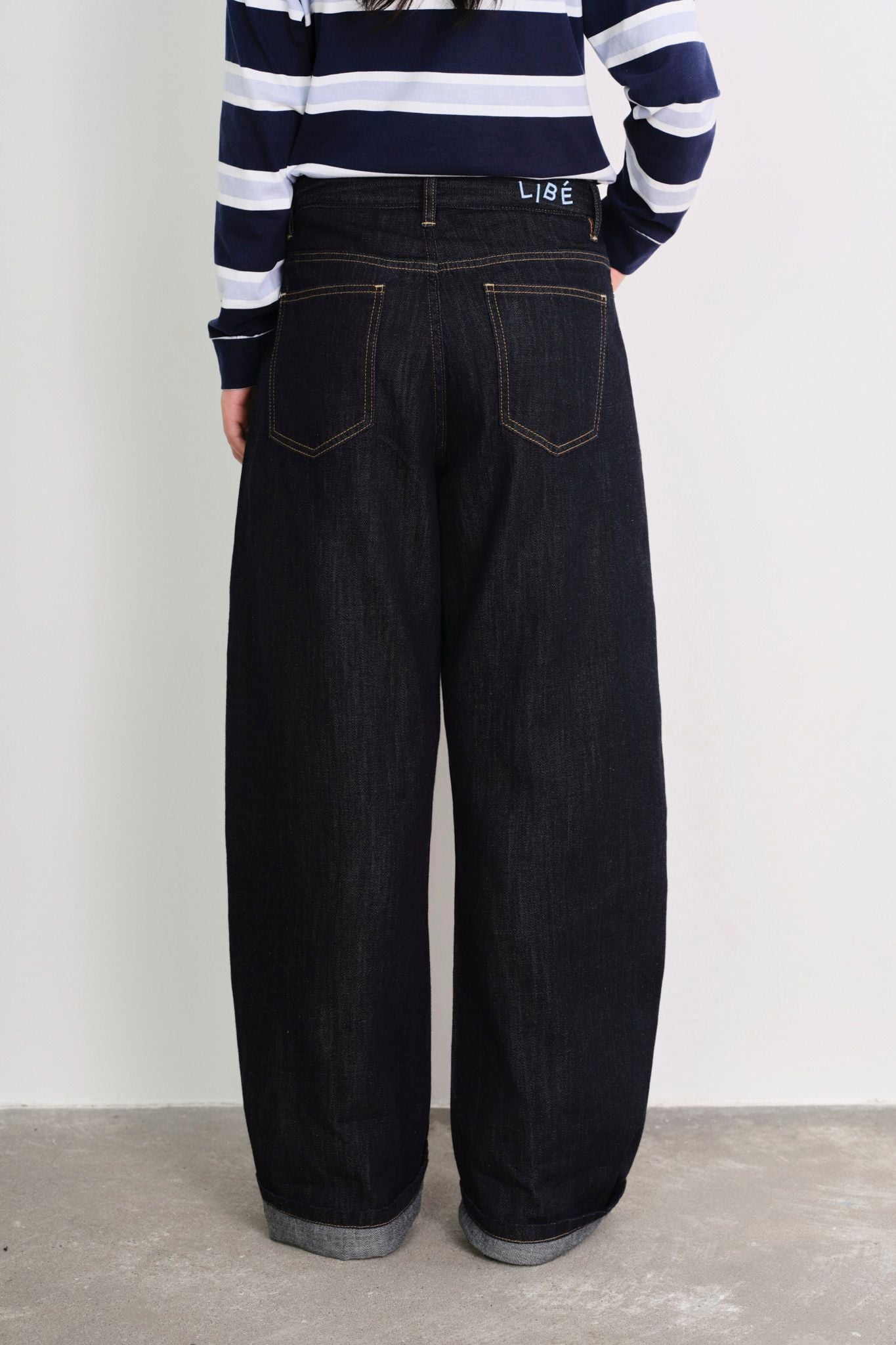  Quần Jeans ống cong - Deep Rinse Barrel Jeans - LIBÉ 7636 