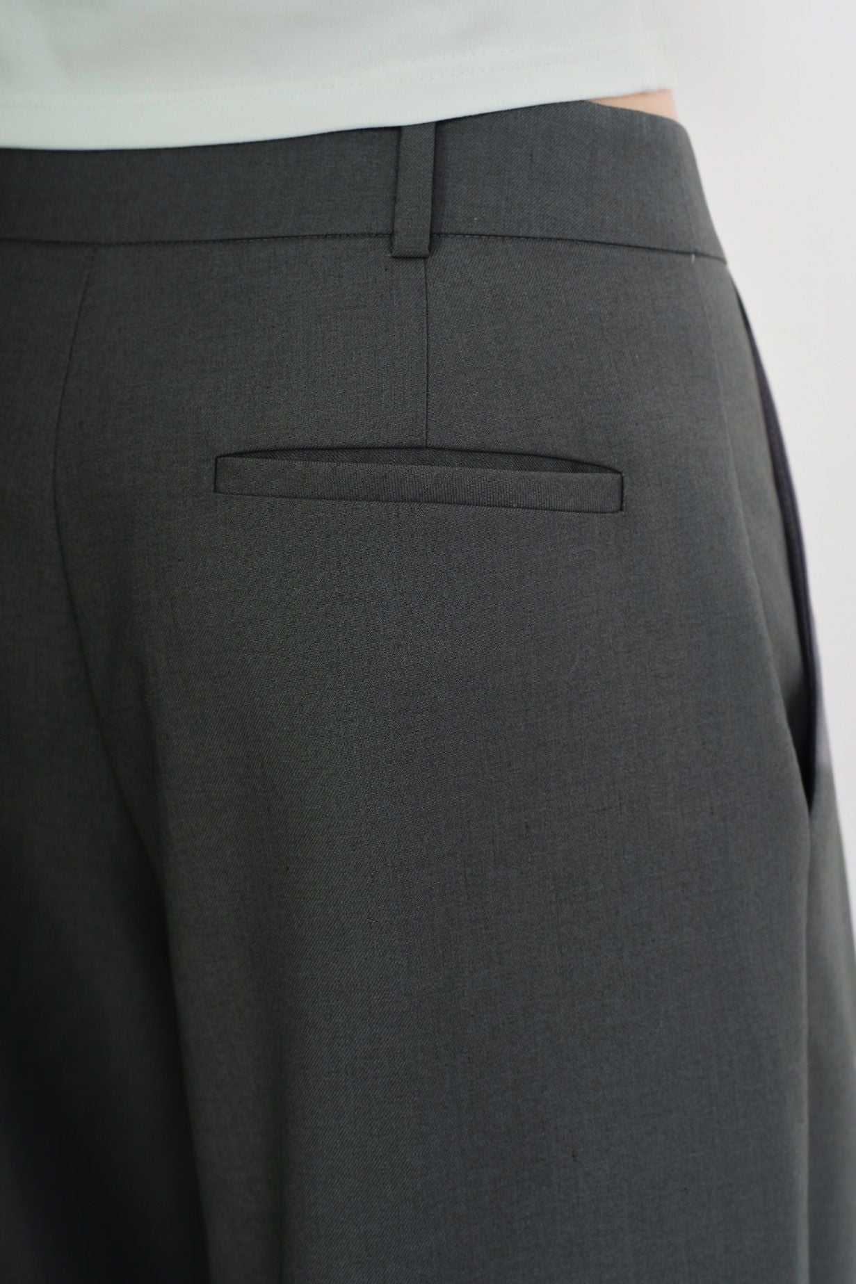  Quần tây - Tailored Flow Pants - LIBÉ 7598 