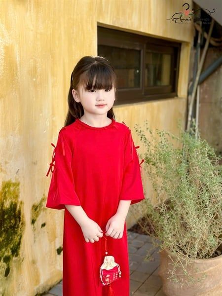  Áo Dài Yên Khuê – Cổ Bím Đính Nơ Dịu Dàng - Màu Đỏ 