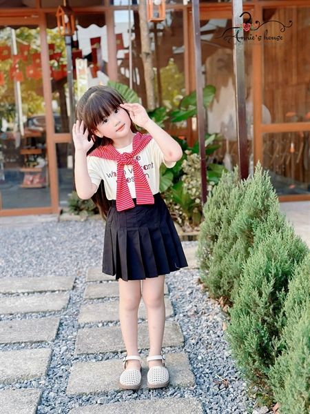  Set Rubi Áo Cotton Phối Khăn Choàng Kẻ Đỏ 