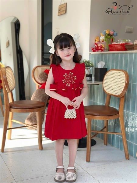  Clara Dress – Đầm Bèo Xếp Thêu Hoa Nơ Eo - Đỏ 