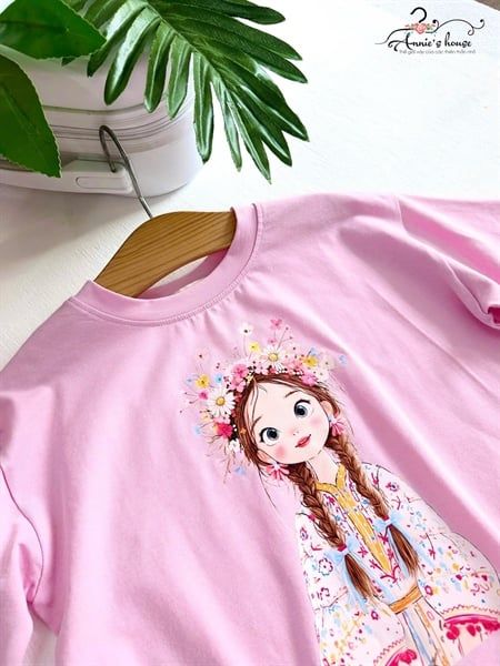  Áo thời trang Belle Fleur - Áo thun in hình cô gái - Hồng 