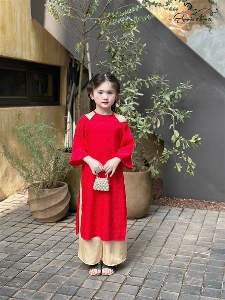  Áo Dài Gấm Khuê Liên Cổ Yếm - Màu đỏ 