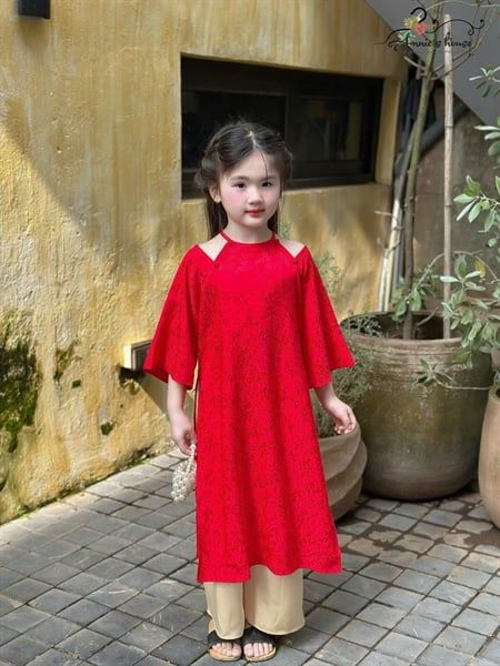  Áo Dài Gấm Khuê Liên Cổ Yếm - Màu đỏ 