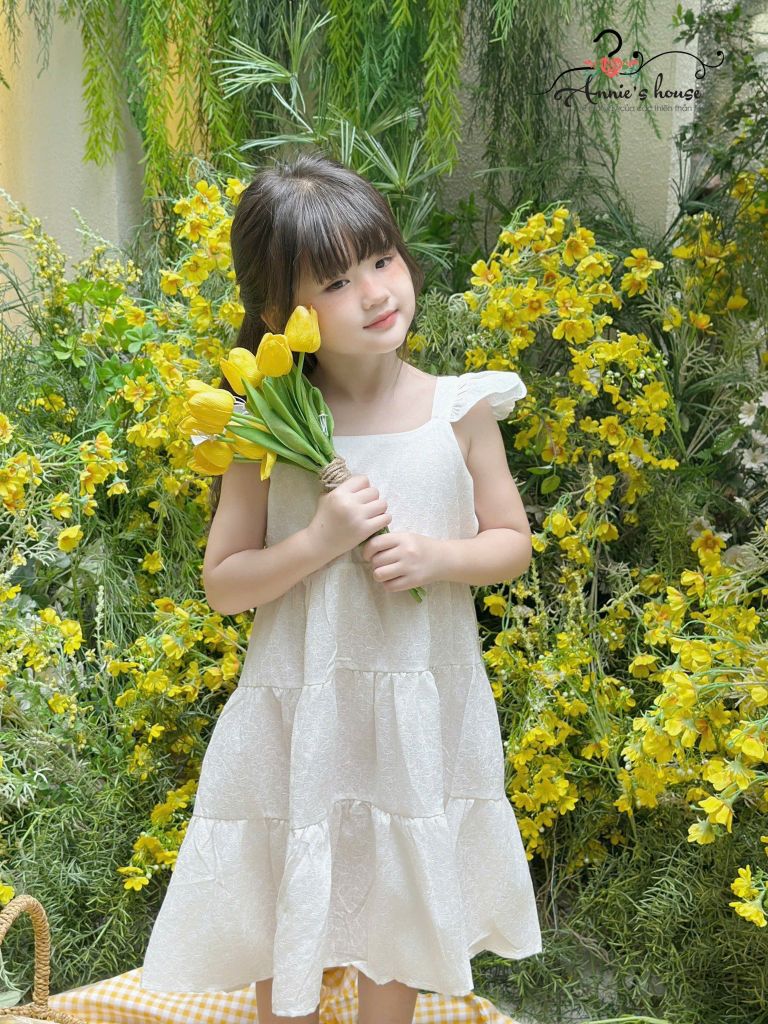  Đầm xòe cánh Bướm - Trắng 