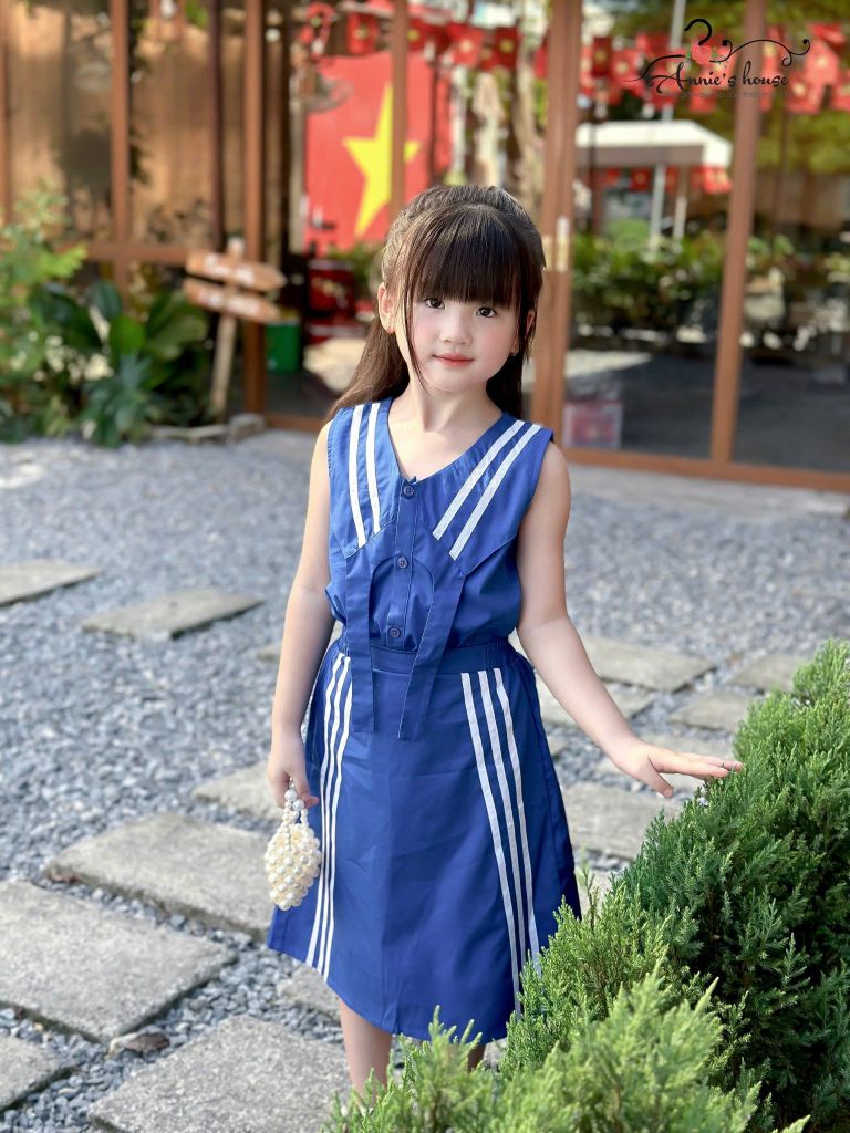  Mira Set – Set Áo Váy Viền Trắng Phối Màu Xanh Tươi Mát 