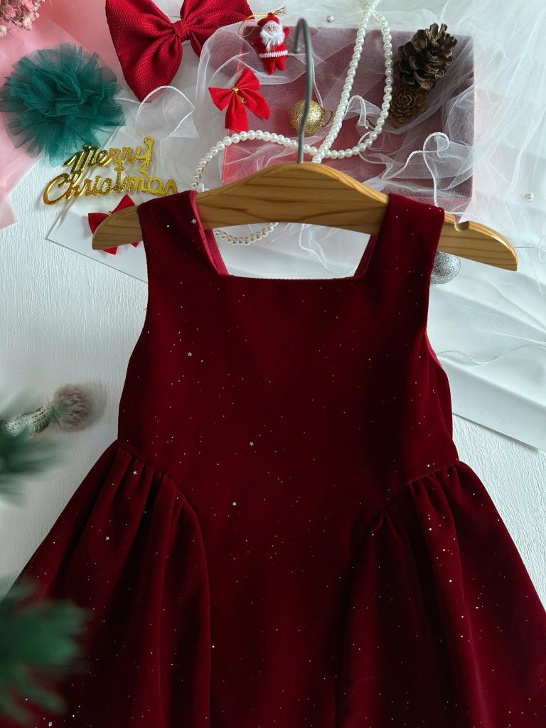  Đầm đỏ nhung kim tuyến phối nơ - Jun 