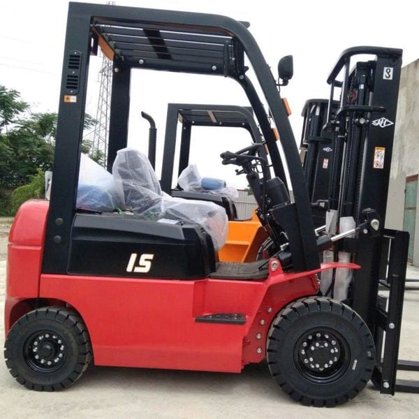 Xe Nâng Dầu 1.5 Tấn Dòng A Tiêu Chuẩn Hangcha, Giá Tốt, Bảo Hành 2 Năm Mới 100%